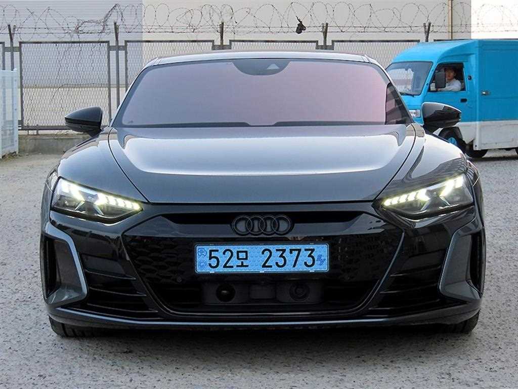 아우디] e-트론 GT GT 콰트로 프리미엄
