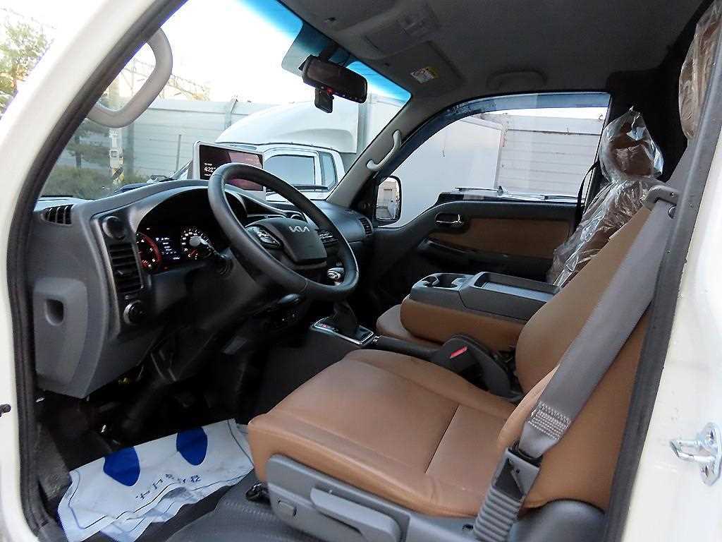 기아 봉고3 1.2톤 카고 LPG 6