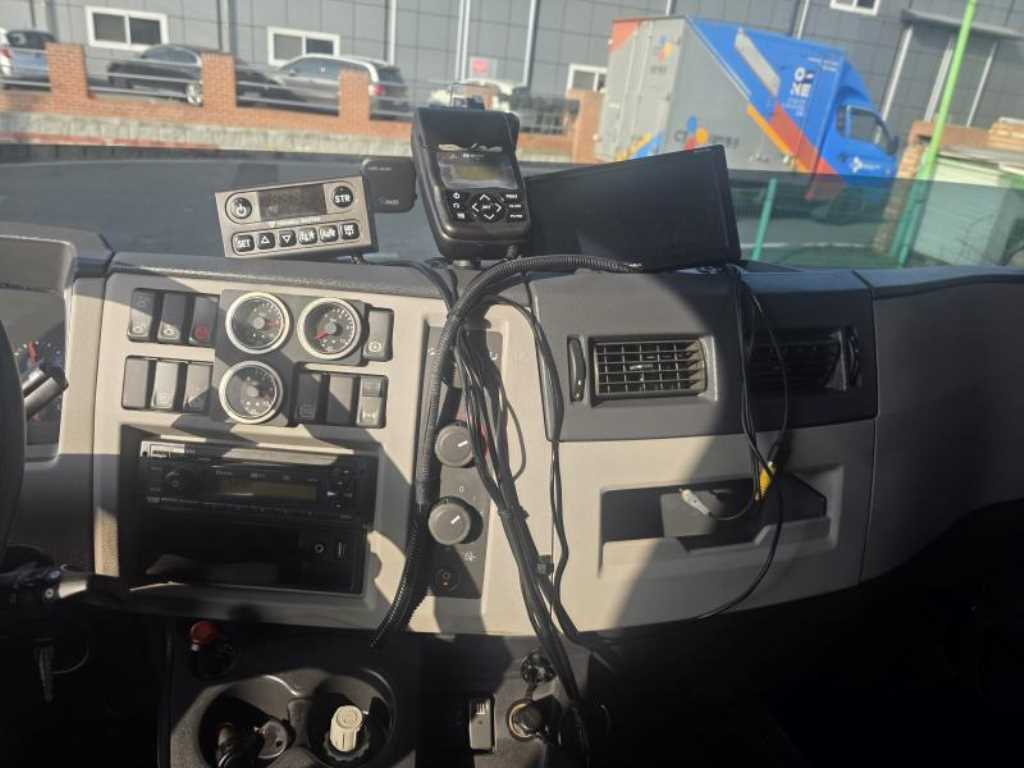 볼보 FL 냉동탑 4.5톤 오토 15