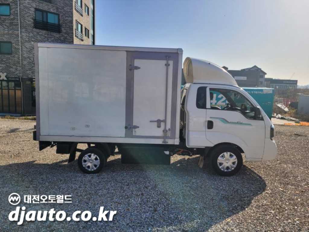 기아 봉고3 1톤 표준탑 전기 4