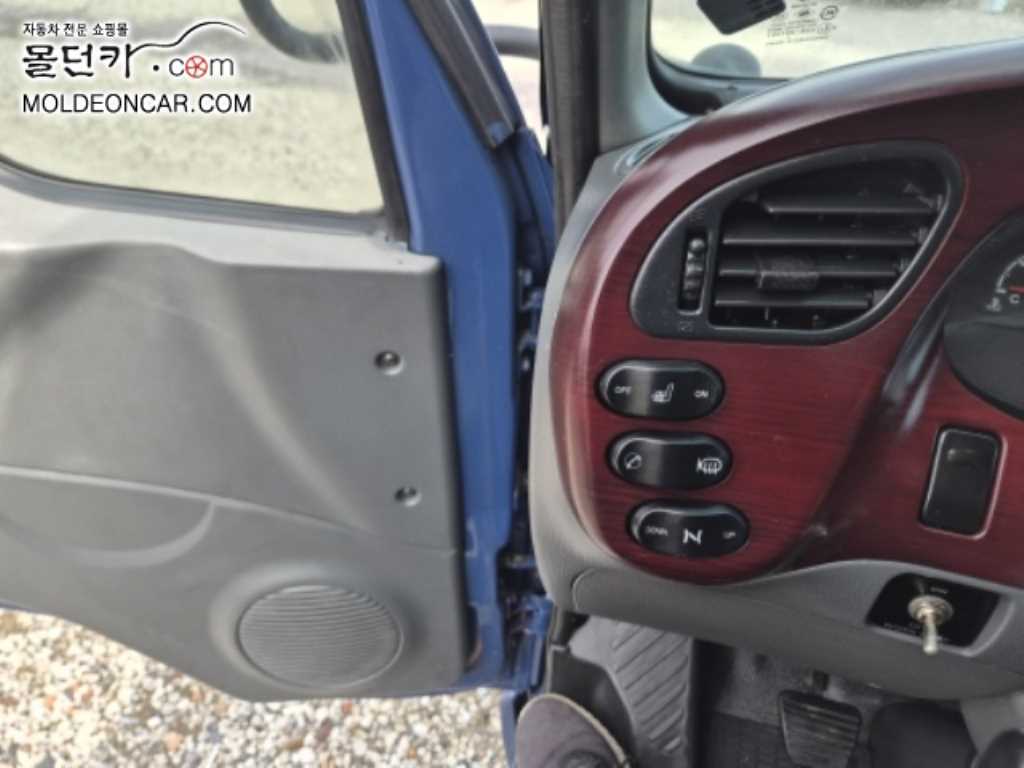 현대 이마이티 2.5톤 카고 슈퍼캡 9