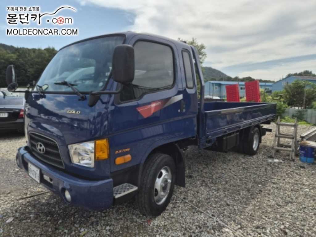 현대 이마이티 2.5톤 카고 슈퍼캡 1