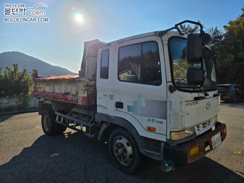 현대 슈퍼트럭 화물덤프 5톤 1