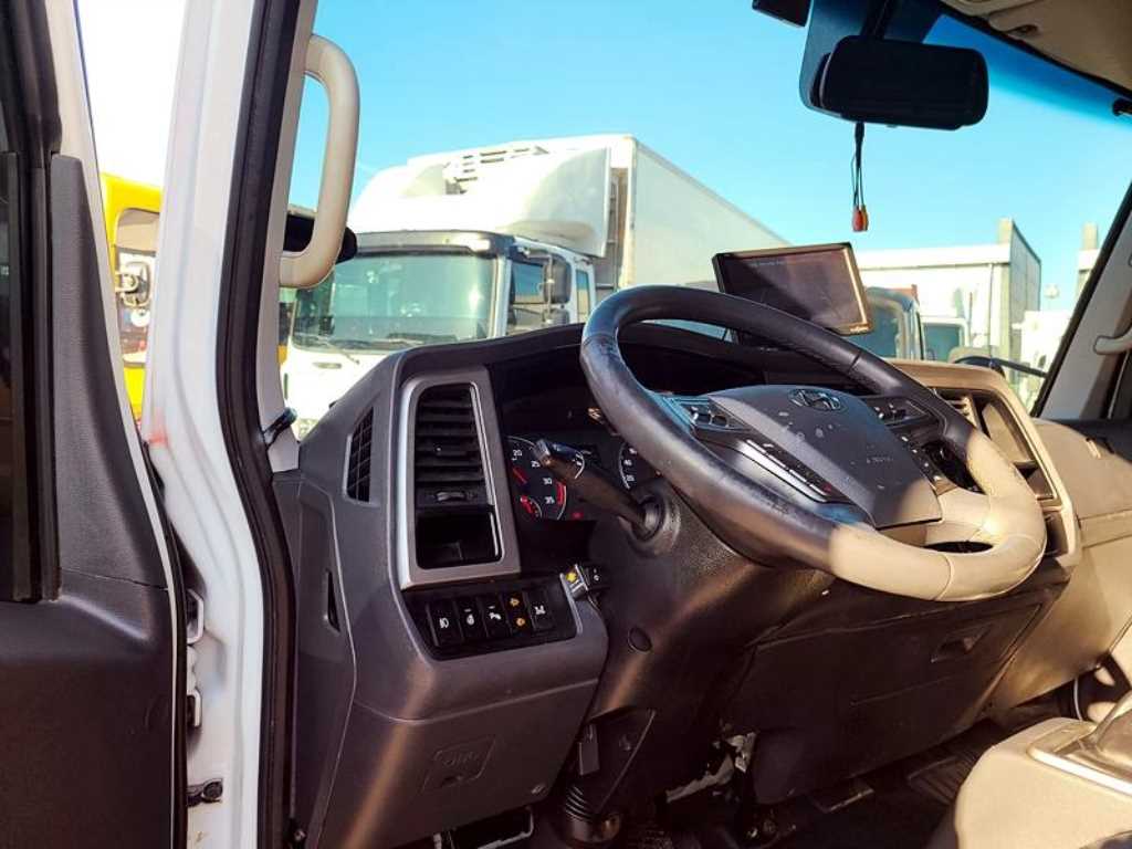 현대 올뉴마이티 2.5톤 익스하이탑 13