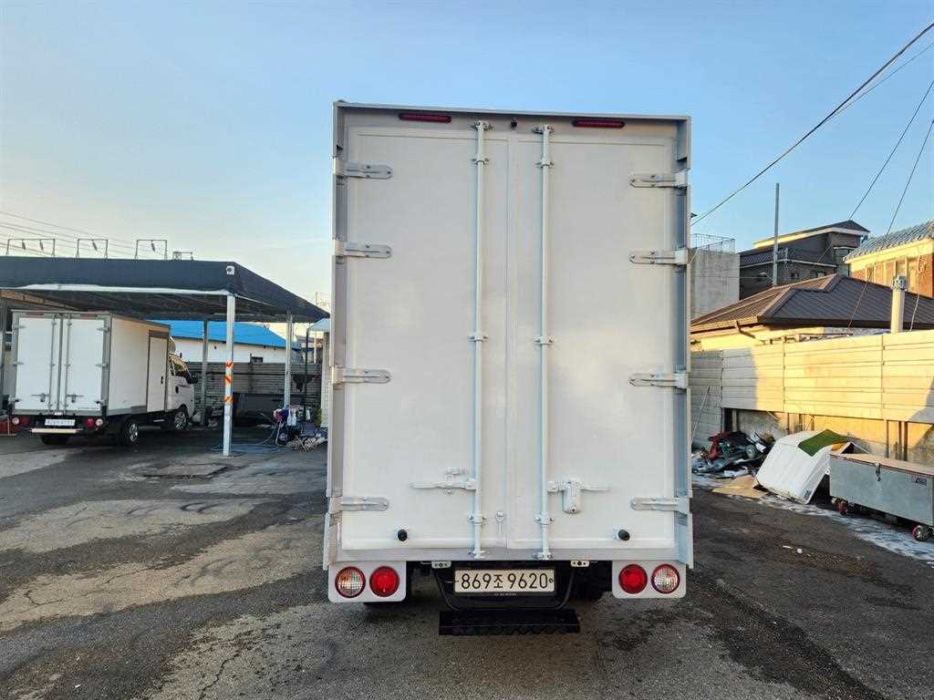 기아 봉고3 1톤 익스하이탑 6