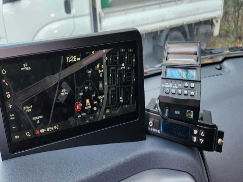 기아 봉고3 1톤 냉동탑 LPG 7