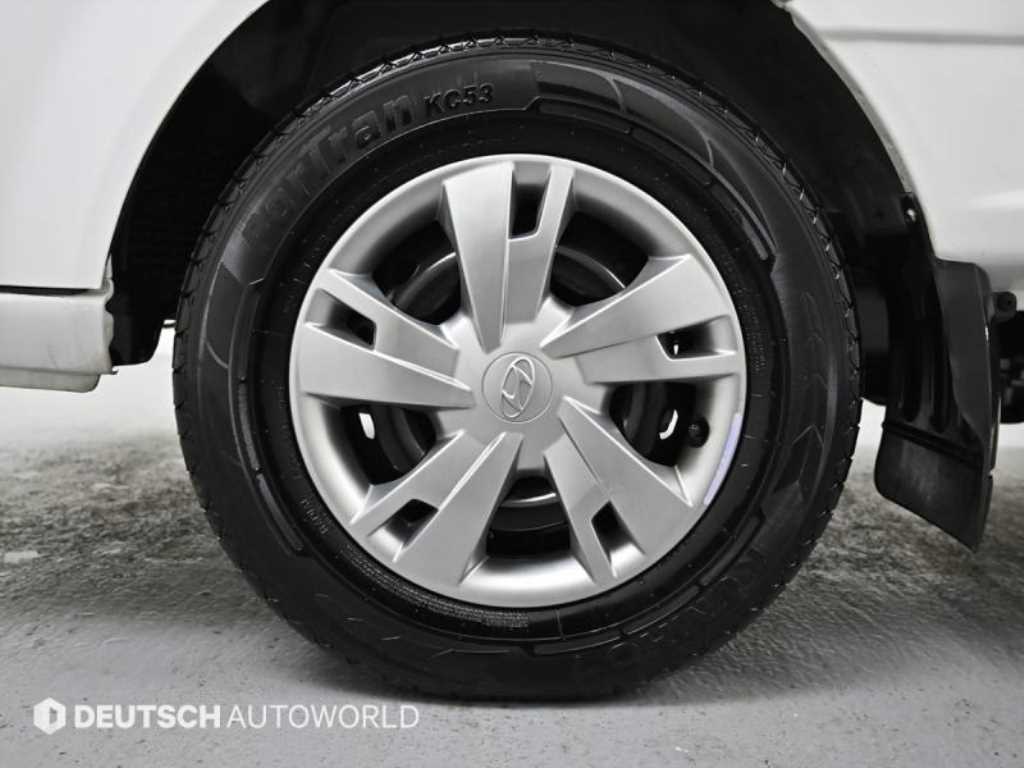 현대 포터2 1톤 카고 전기 4