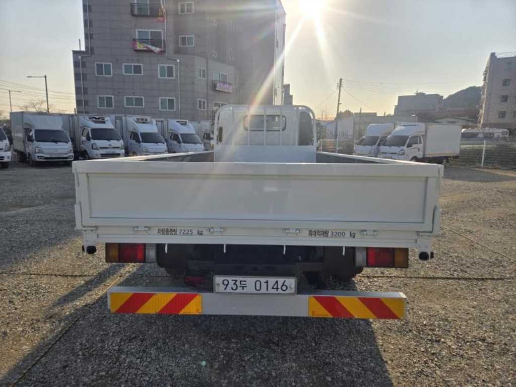 이스즈 엘프 3.5톤 카고 7