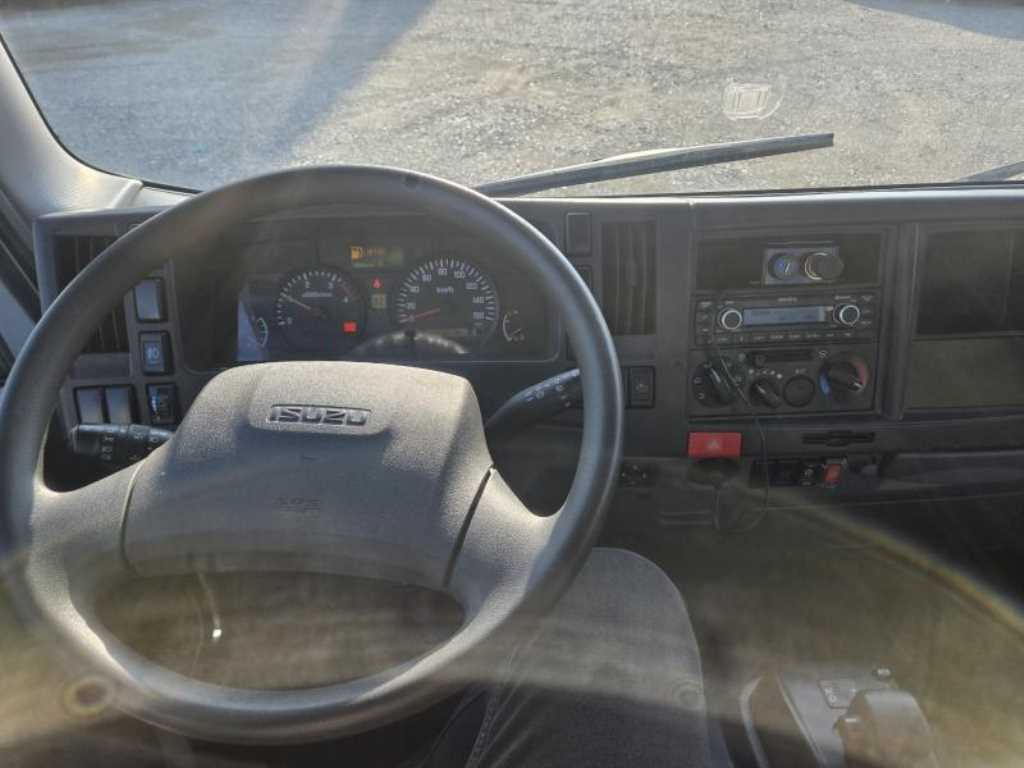 이스즈 엘프 3.5톤 카고 11