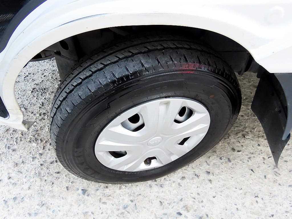 기아 봉고3 1톤 표준탑 LPG 18