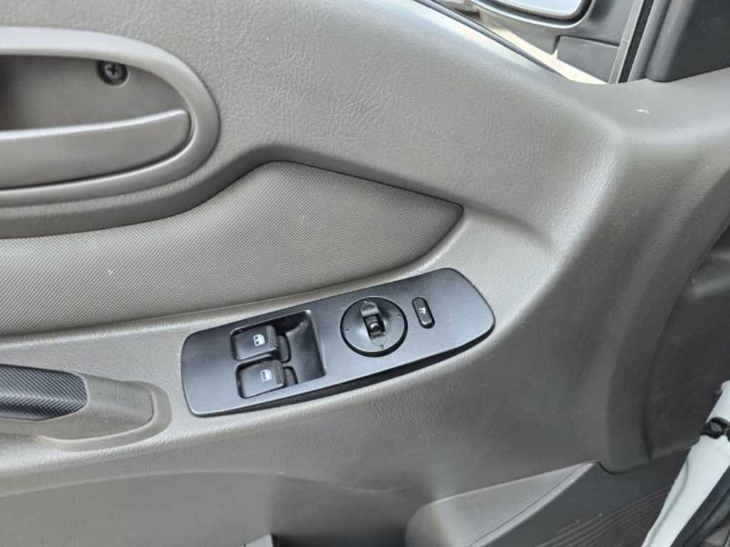 현대 포터2 1톤 카고 LPG 19