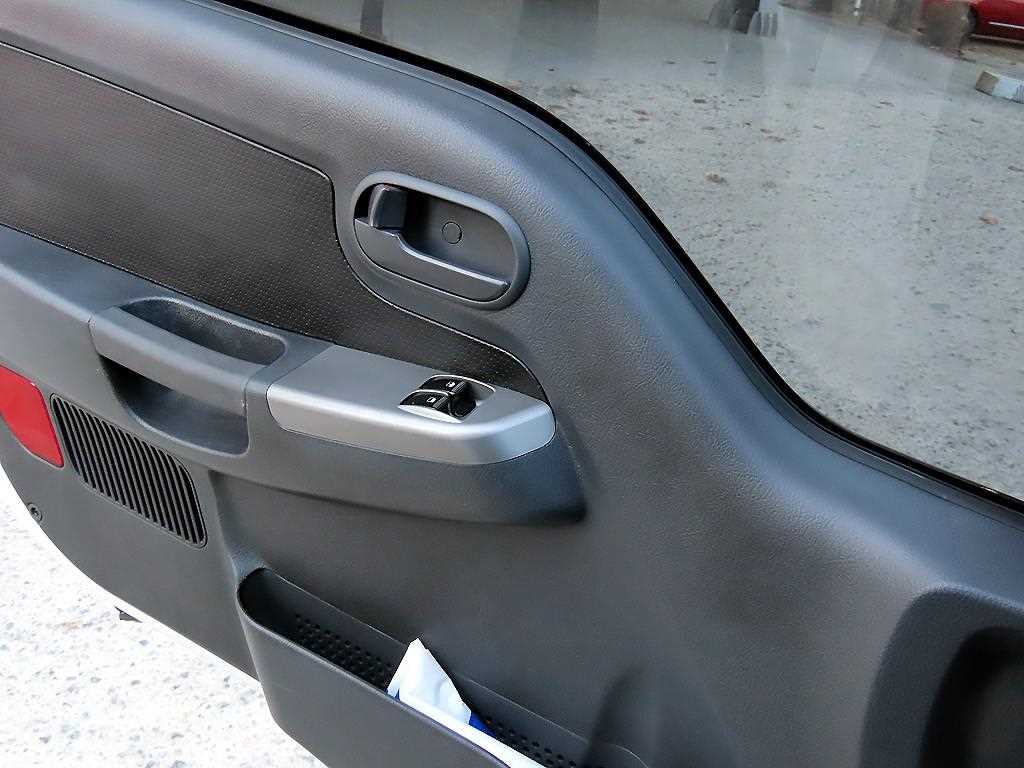 기아 봉고3 1톤 표준탑 LPG 11