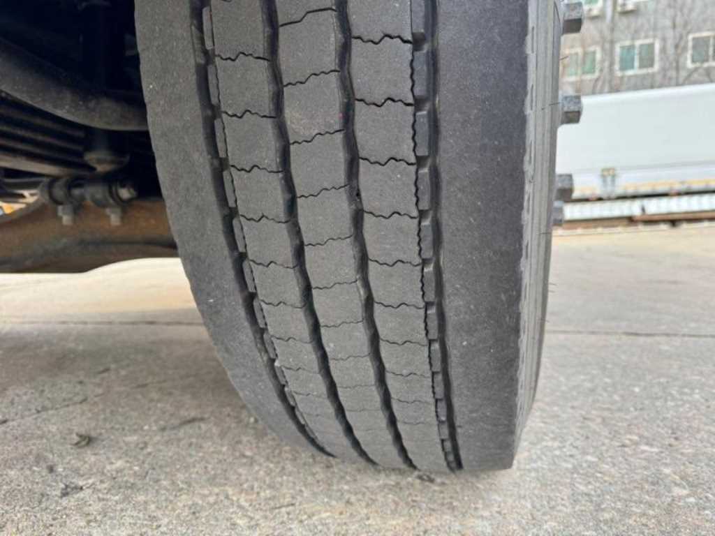 현대 파비스 카고 8.5톤 오토 11