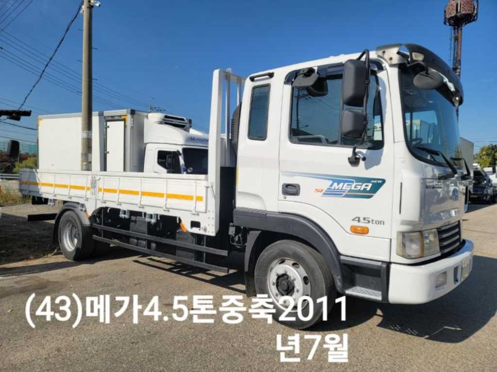현대 메가트럭 250 단바리 카고 4.5톤 수동