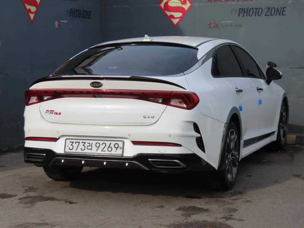 Kia K5 2.0 Noblesse 4