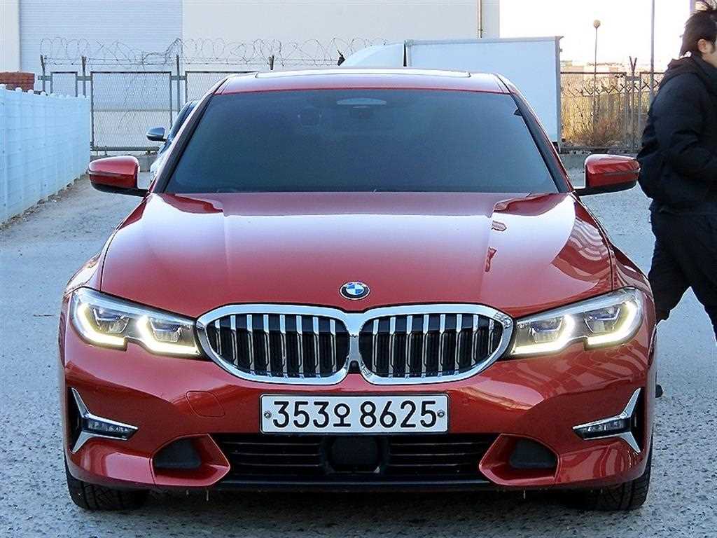 BMW 3시리즈 320d 럭셔리 사진 2/20