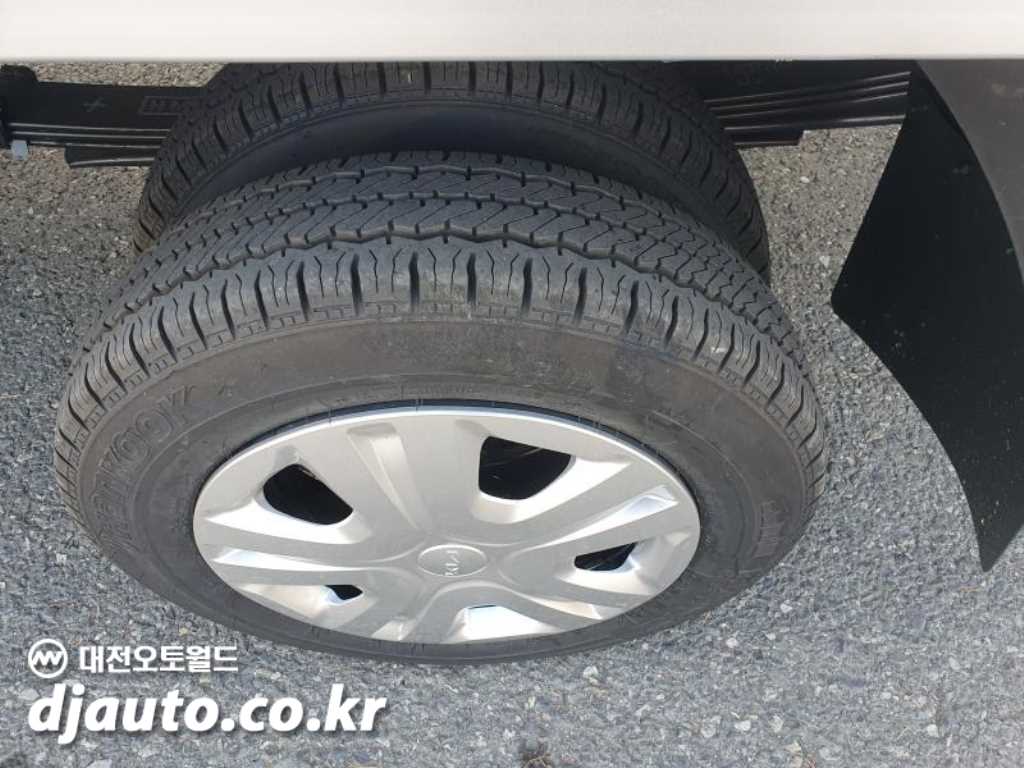 기아 봉고3 1톤 표준탑 LPG 13