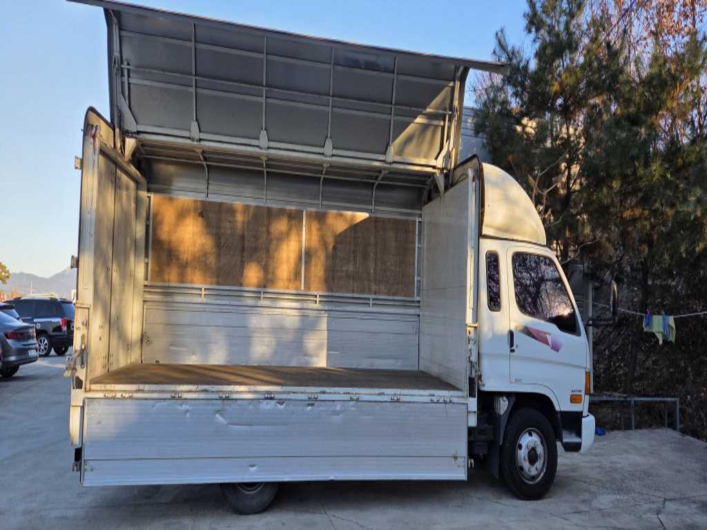 현대 이마이티 윙바디 7