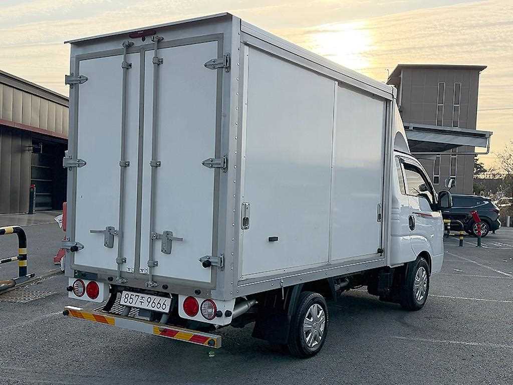 기아 봉고3 1톤 표준탑 LPG 2