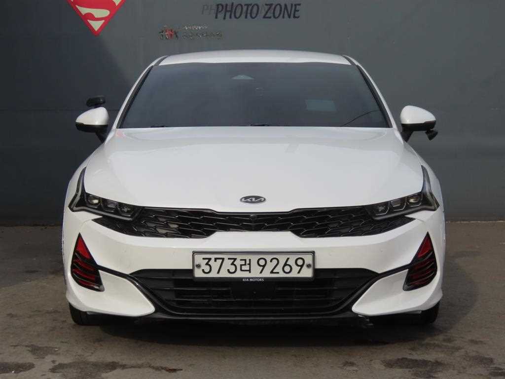 Kia K5 2.0 Noblesse 3