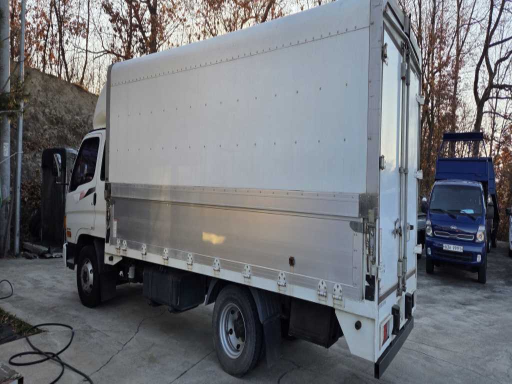 현대 이마이티 윙바디