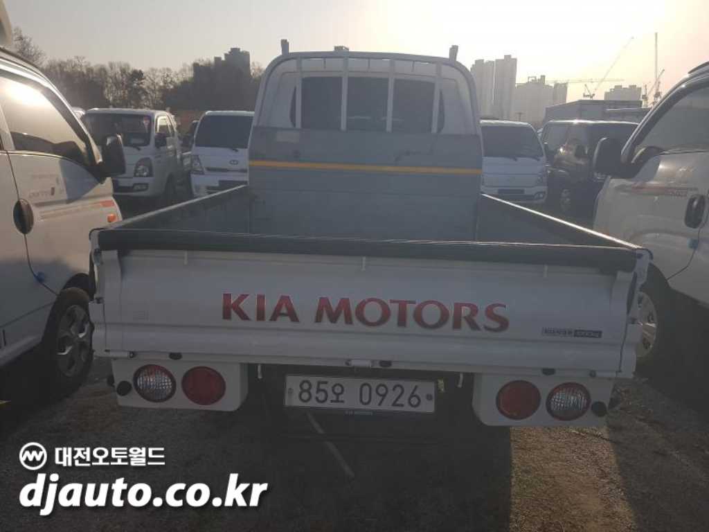 기아 봉고3 1톤 카고 더블캡 3