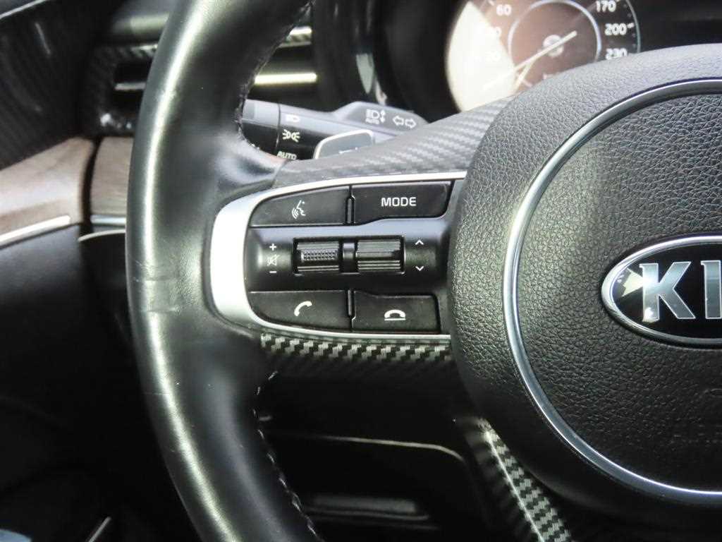 Kia K5 2.0 Noblesse 10