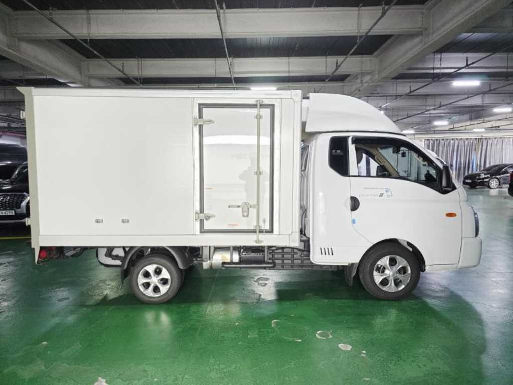 현대 포터2 1톤 냉동탑 트윈컴프 슈퍼캡 장축 LPG 4