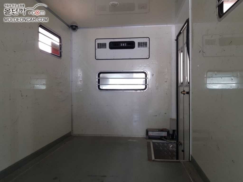 기아 봉고3 캠퍼밴 15