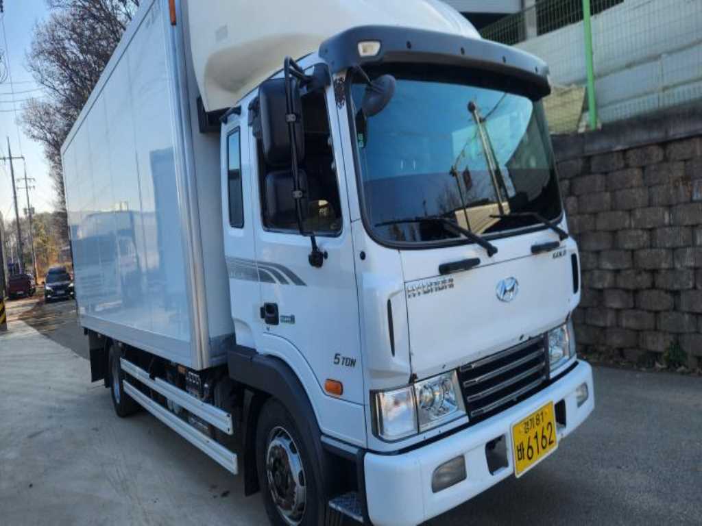 현대 메가트럭 냉동탑 장축 2