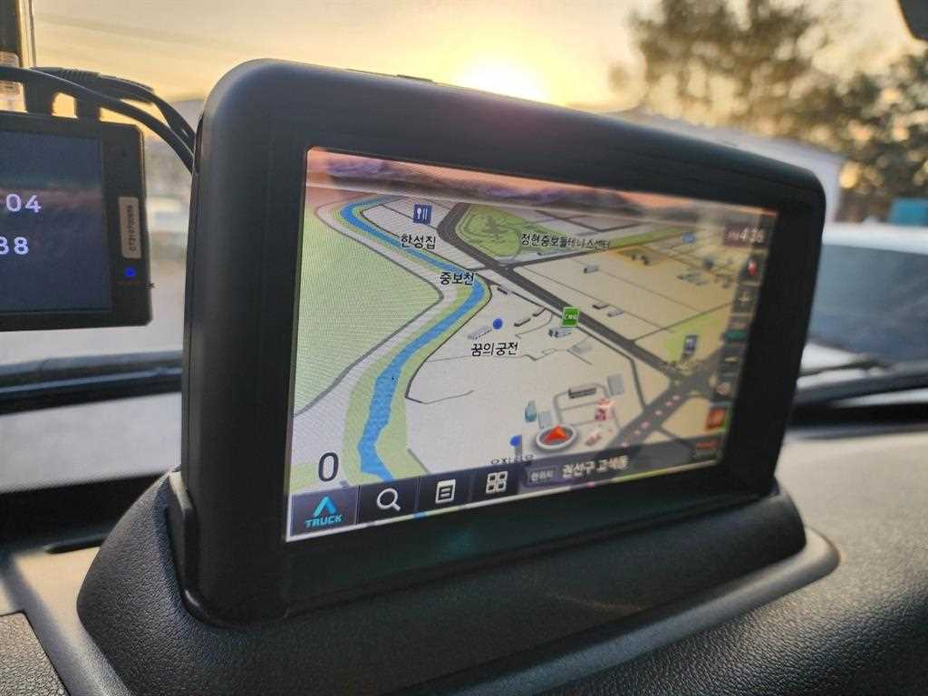 타타대우 더쎈 3.5톤 윙바디 14