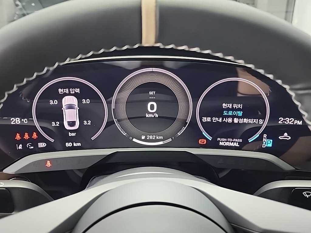 Porsche Taycan Turbo 7