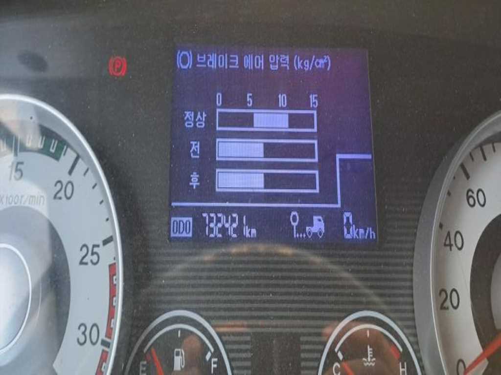 현대 메가트럭 익스하이탑 극초장축 7