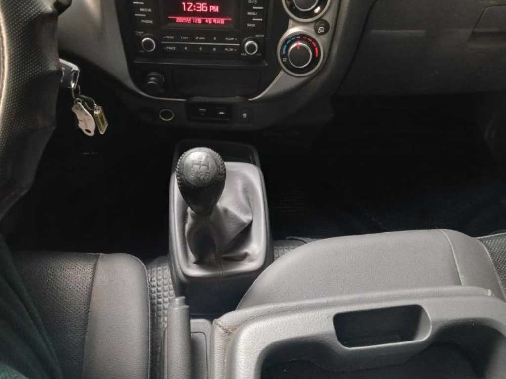 기아 봉고3 1톤 카고 킹캡 장축 LPG 13