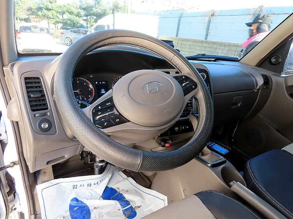 현대 포터2 1톤 냉장탑 LPG 7