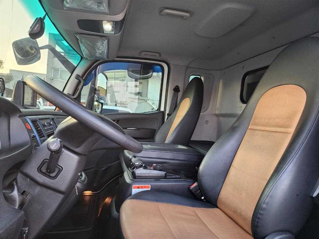 타타대우 더쎈 3.5톤 윙바디 10