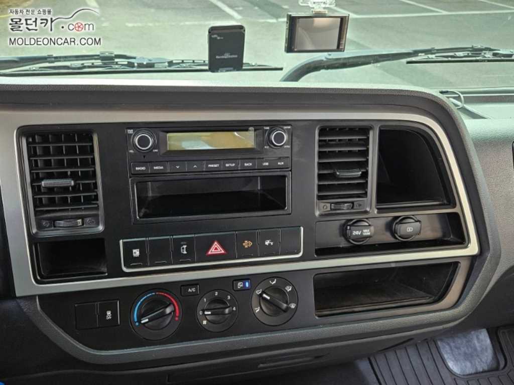 현대 올뉴마이티 3.5톤 카고 슈퍼캡 장축 8