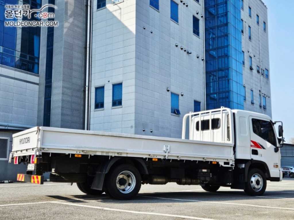 현대 올뉴마이티 3.5톤 카고 슈퍼캡 장축 1