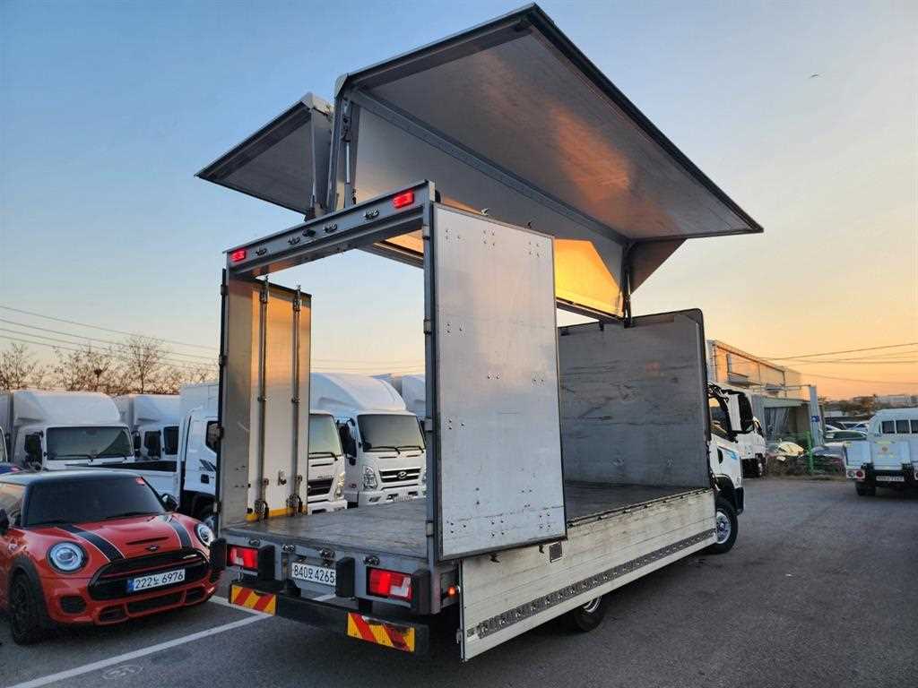 타타대우 더쎈 3.5톤 윙바디 9