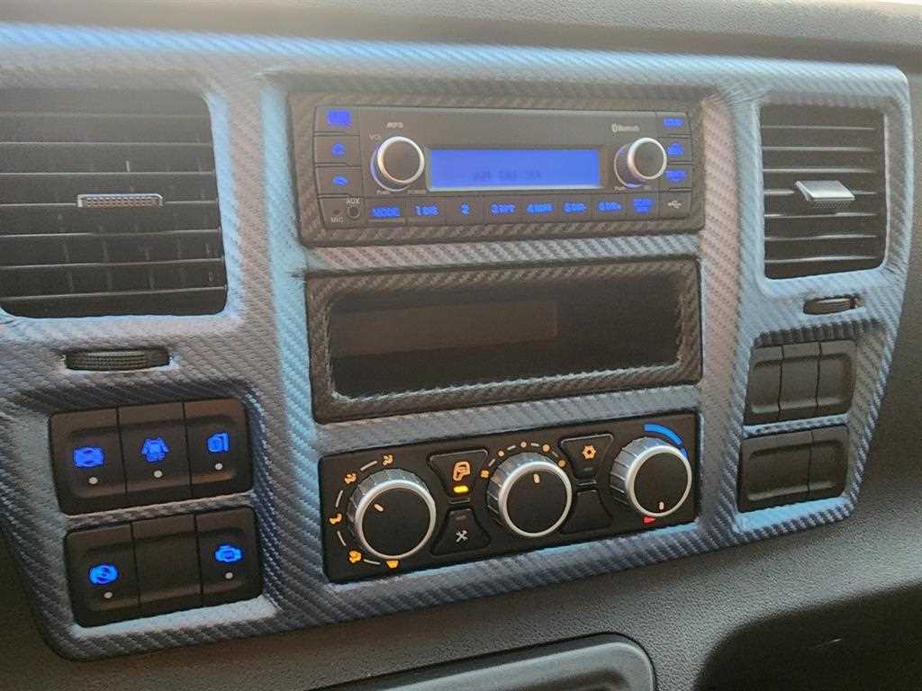 타타대우 더쎈 3.5톤 윙바디 13