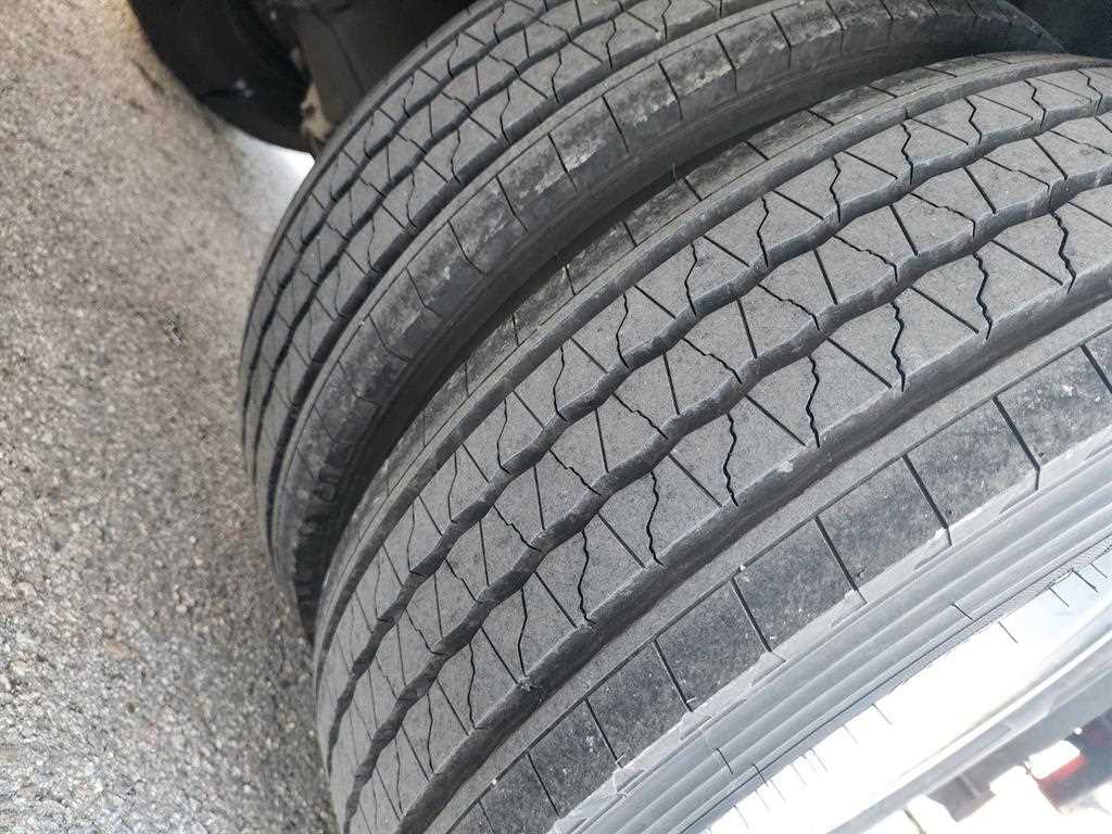 타타대우 더쎈 3.5톤 윙바디 19