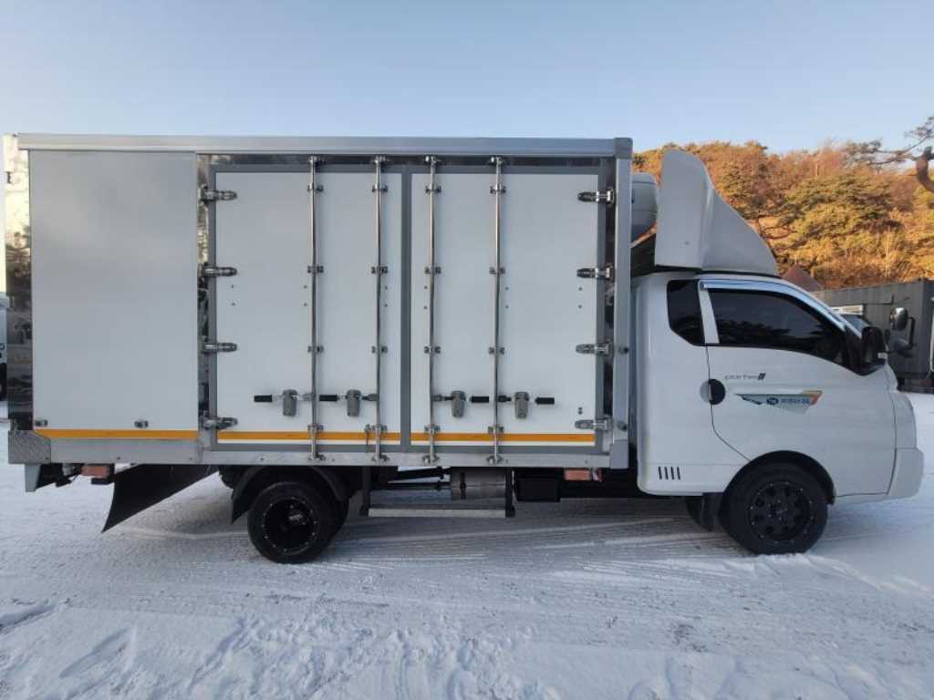 현대 포터2 1톤 냉동탑 LPG 3