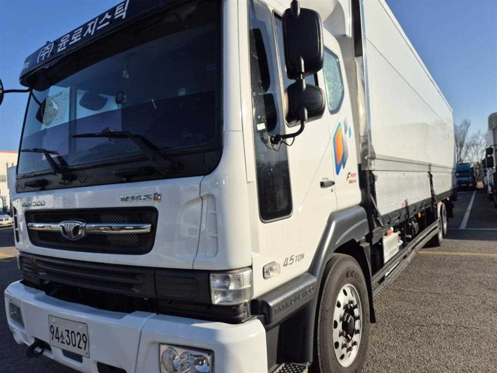 타타대우 노부스 280 단바리 냉장윙 4.5톤 수동 1