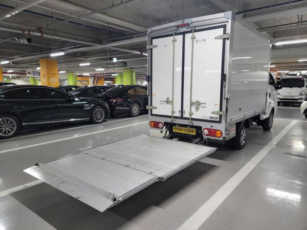 현대 포터2 1톤 표준탑 LPG 8