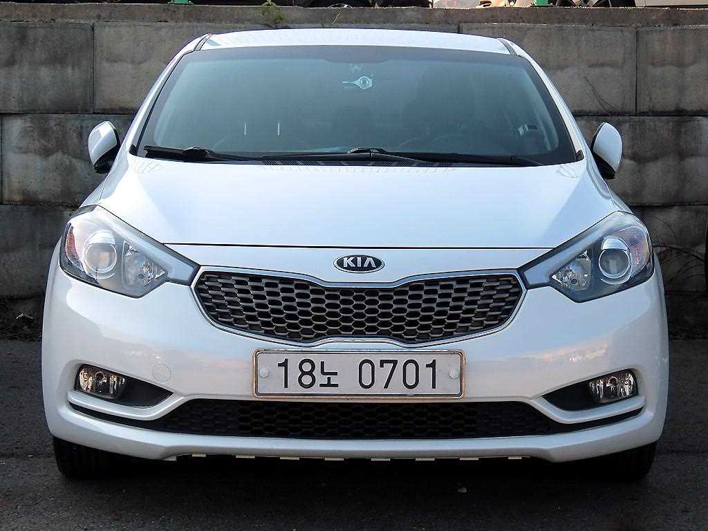 Kia K3 1.6 GDI Luxury 2