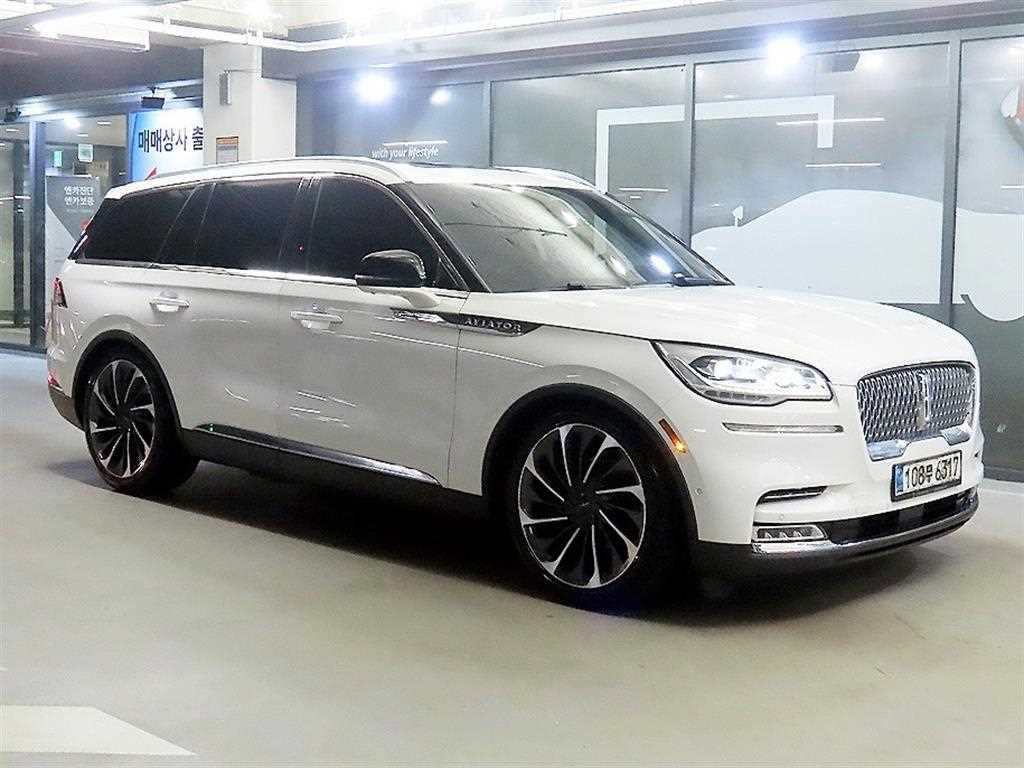 에비에이터 2세대 3.0 리저브 AWD 2020년식