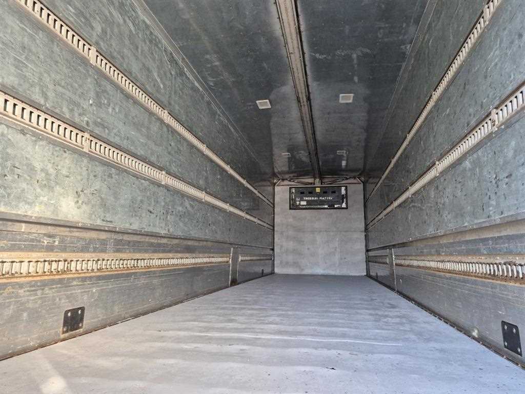 타타대우 노부스 280 단바리 냉장윙 4.5톤 수동 5