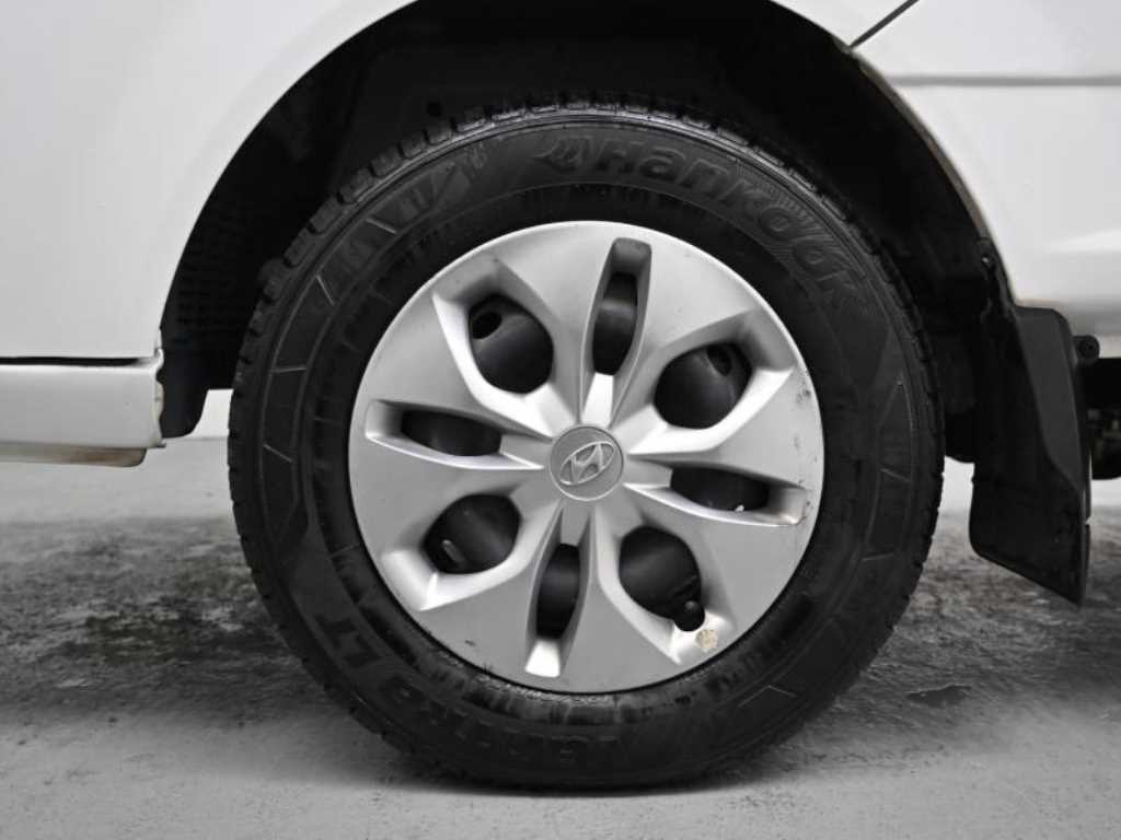 현대 포터2 1톤 카고 전기 4