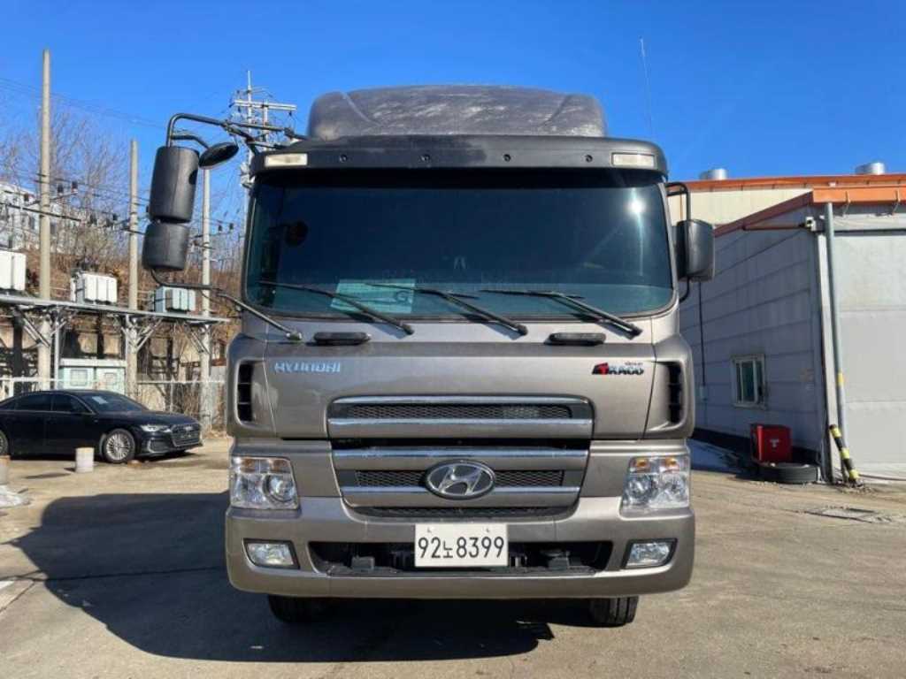 현대 트라고 520 카고 25톤 오토 리타더