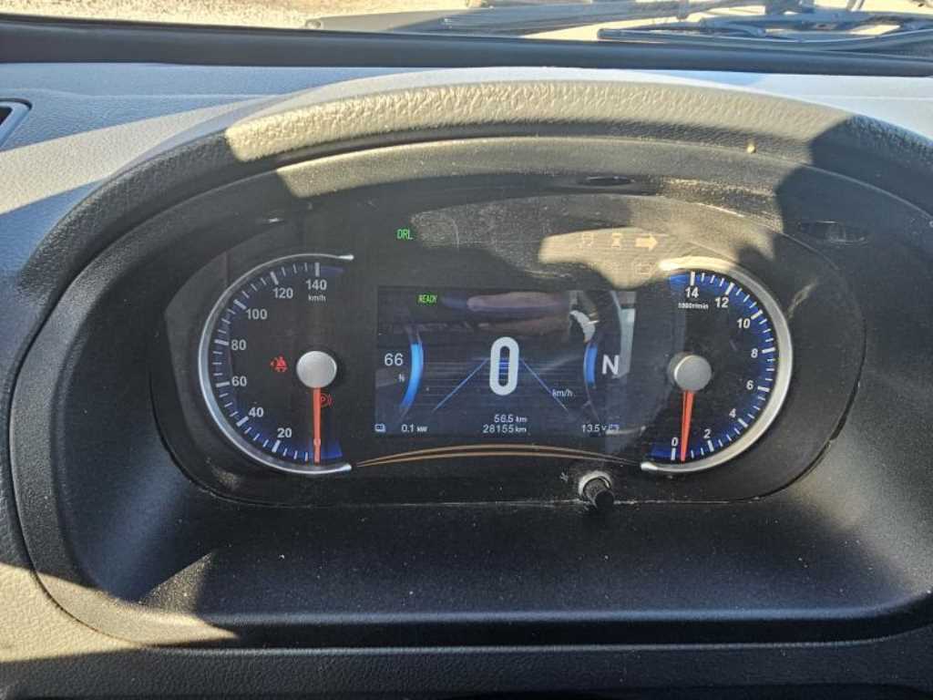 Hyundai Porter 1.0 Ton/ Super Cab/ Long Wheelbase 10